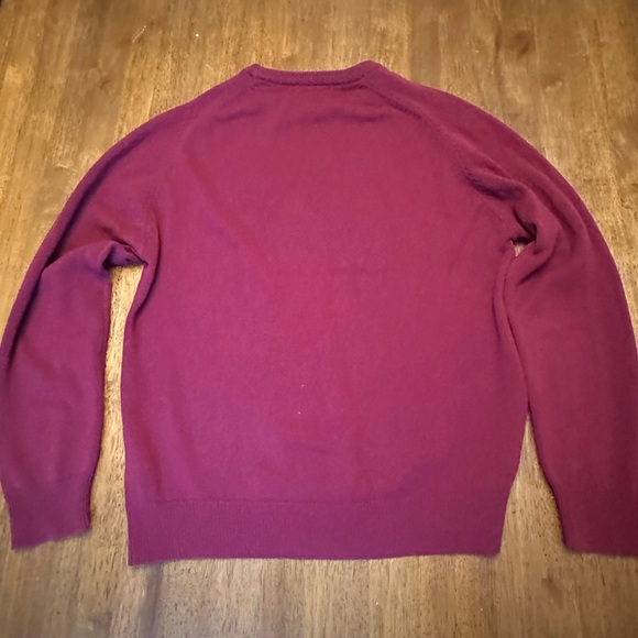 Mark & Spencer 100% Lambswool Classic Red Crew Neck Sweater - Picture 6 of 6